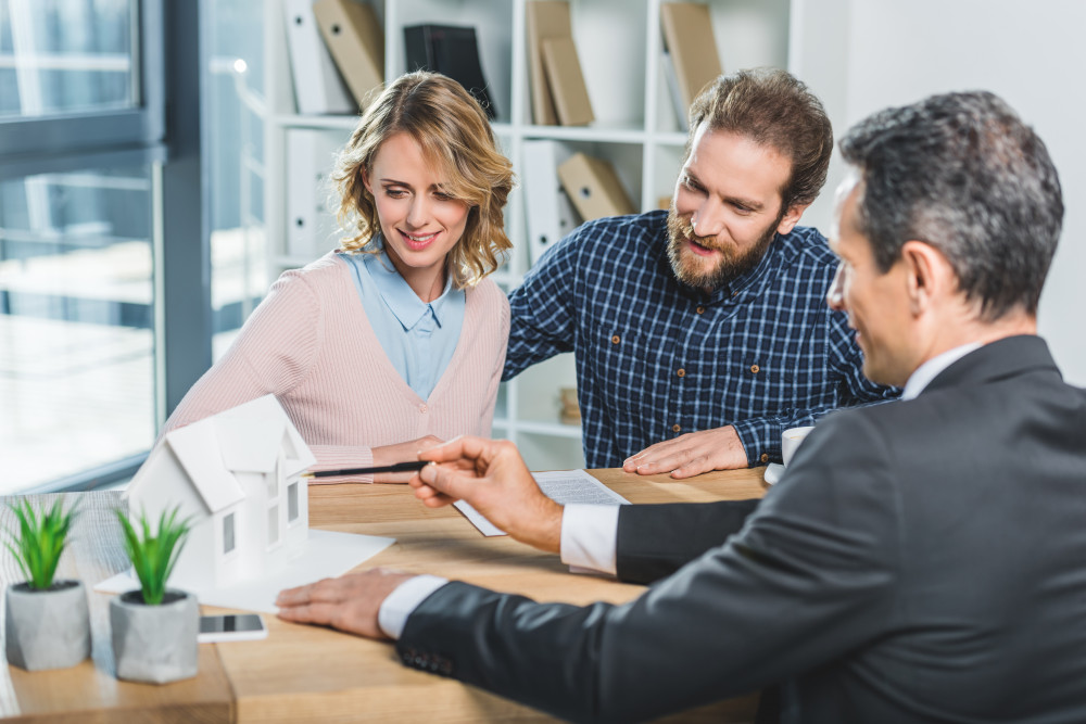 L'avocat immobilier : quand et pourquoi faire appel à ses services ?