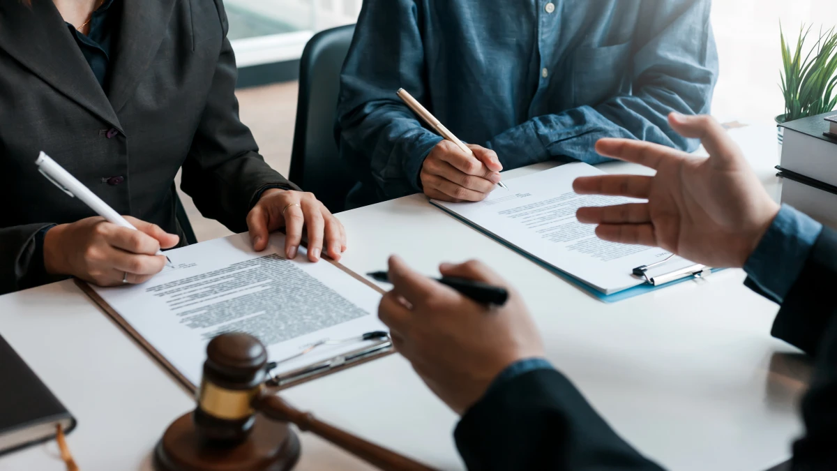 Régler un litige locatif en France : les étapes clés et conseils d'un avocat