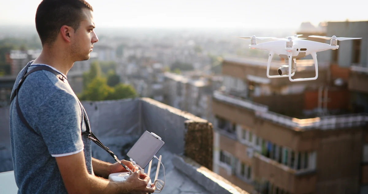 La régulation des drones civils en droit international : enjeux et perspectives