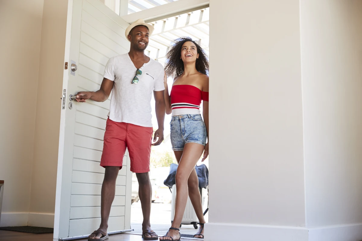 Contrats de location saisonnière : 10 pièges à déjouer pour des vacances sereines