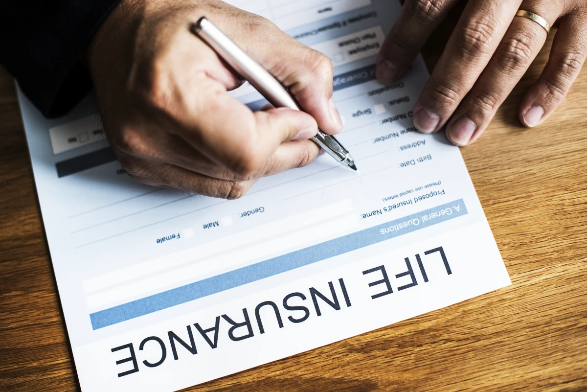 Assurance vie : Les précautions indispensables pour sécuriser votre avenir financier