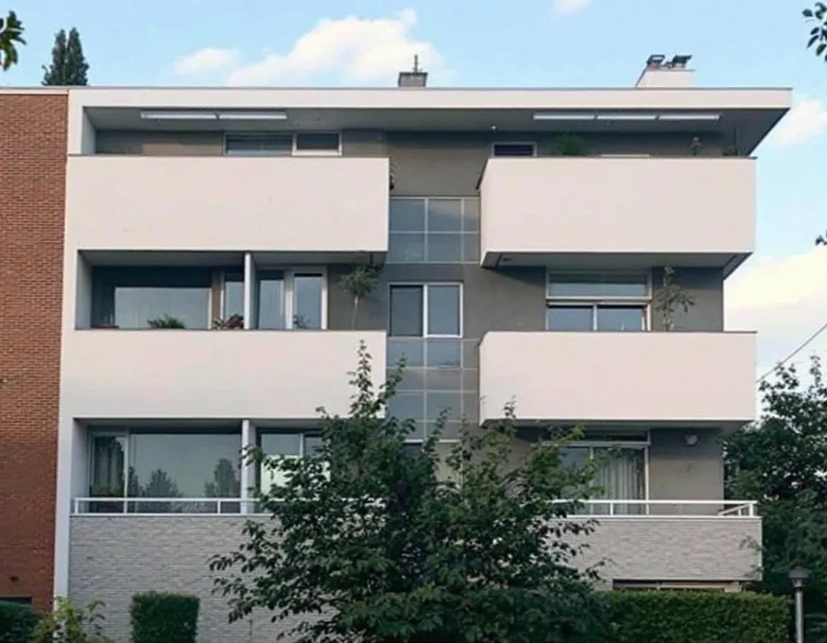Stratégies Essentielles pour Naviguer dans le Labyrinthe Juridique de l'Immobilier en 2025